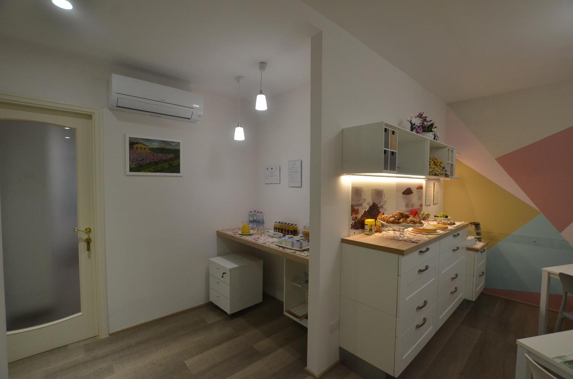 Bed and Breakfast La Coccinella Jesi Esterno foto