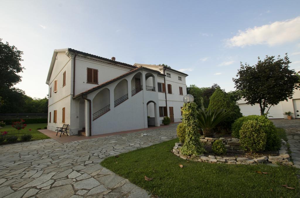 Bed and Breakfast La Coccinella Jesi Esterno foto
