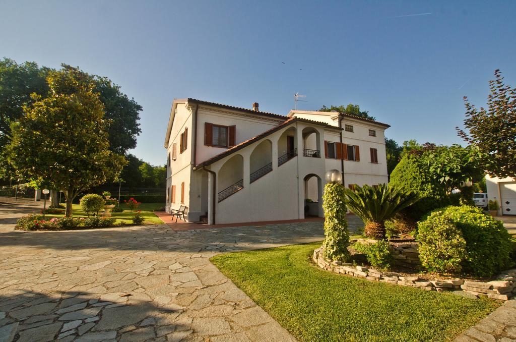 Bed and Breakfast La Coccinella Jesi Esterno foto