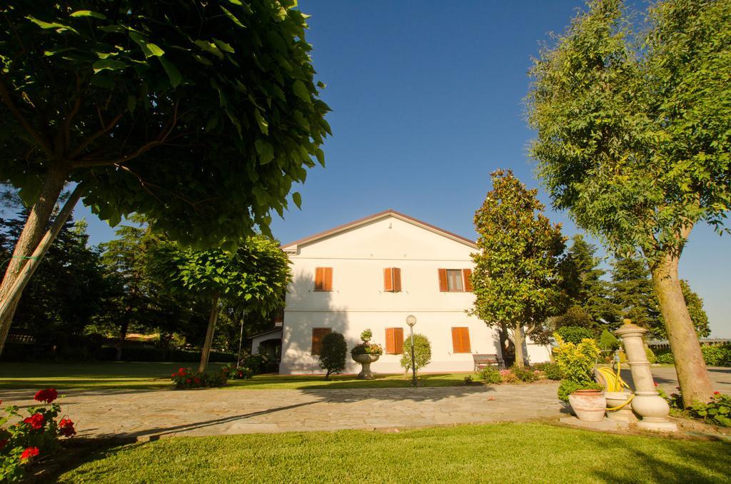 Bed and Breakfast La Coccinella Jesi Esterno foto