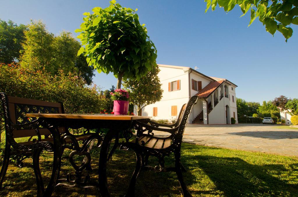 Bed and Breakfast La Coccinella Jesi Esterno foto