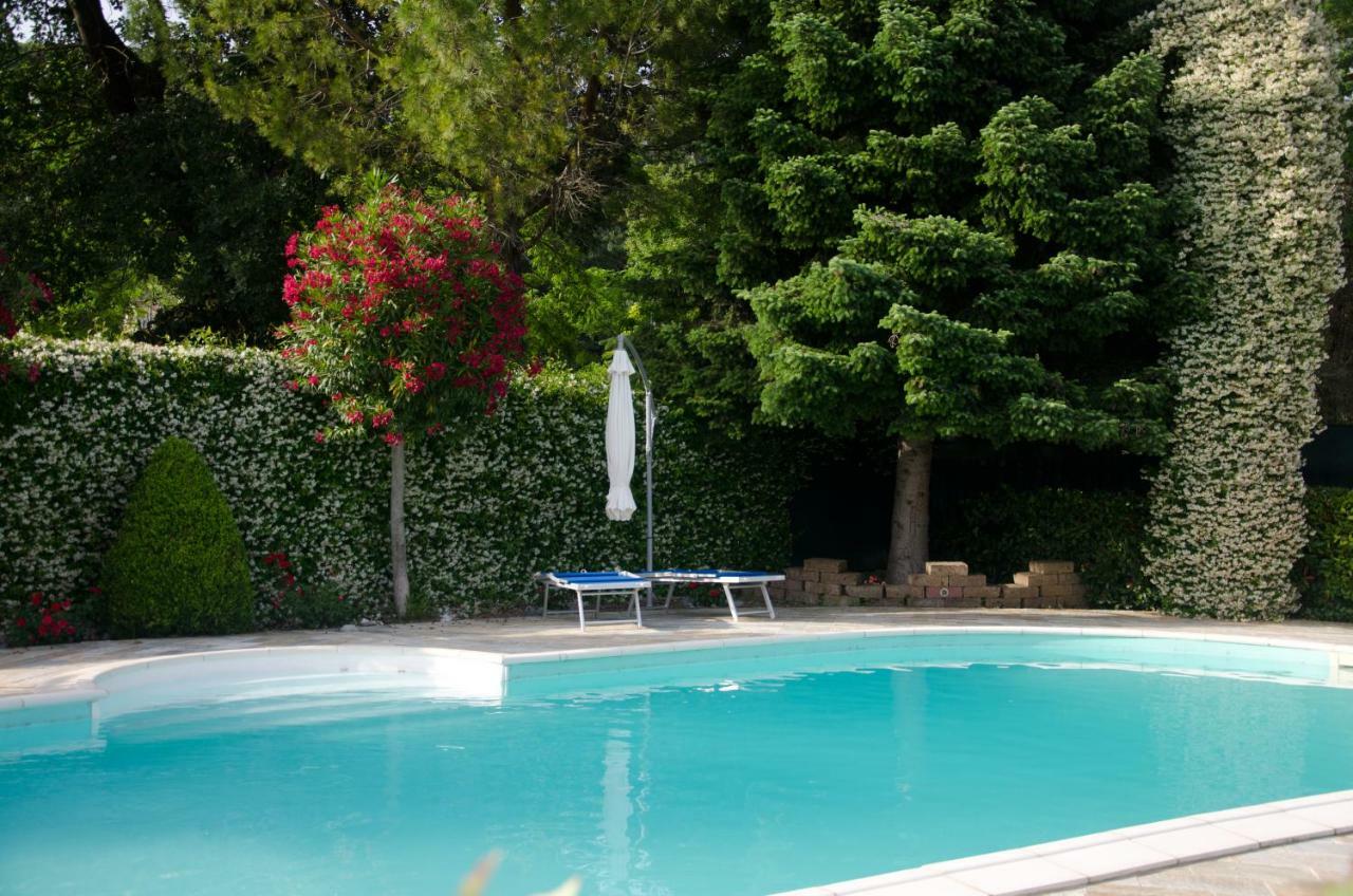 Bed and Breakfast La Coccinella Jesi Esterno foto